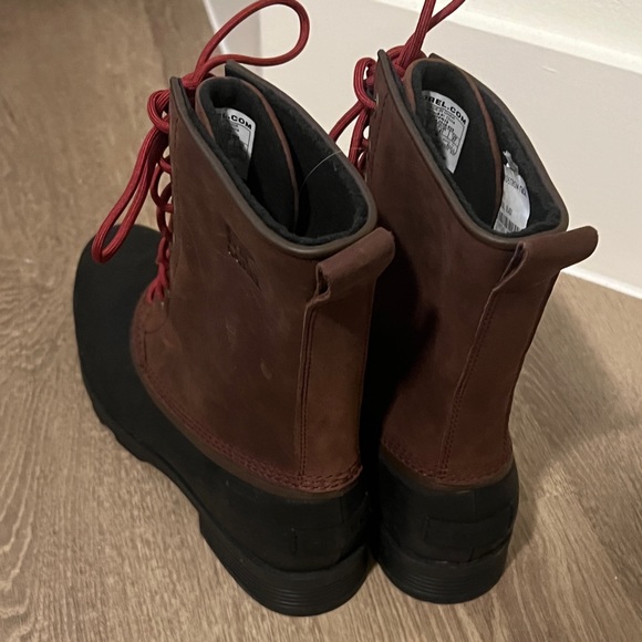 Women’s Sorel Boots - Picture 3 of 4